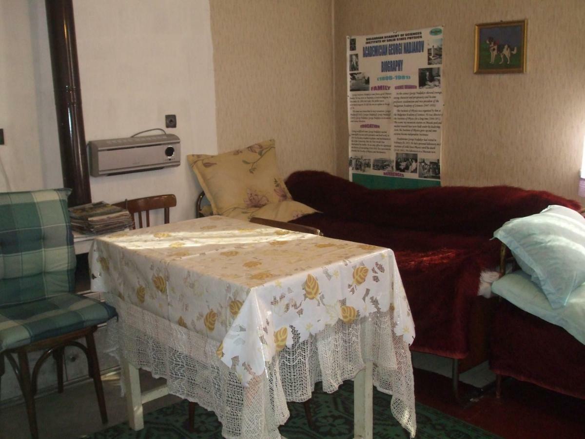 Daneto Apartment Targovishte  Bagian luar foto